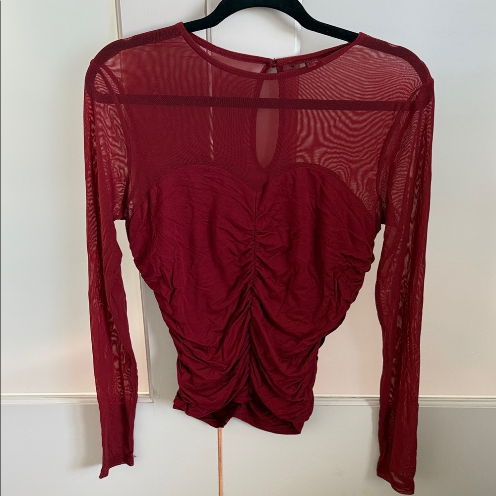 Chic Burgundy Ruched Long Sleeve Blouse
